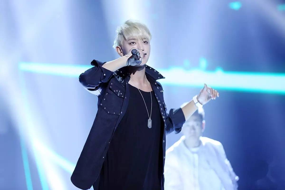 Jolin的蛋糕，杨幂的画，鹿晗的足球...万万没想到！明星们都是酱紫的跨界艺能王！