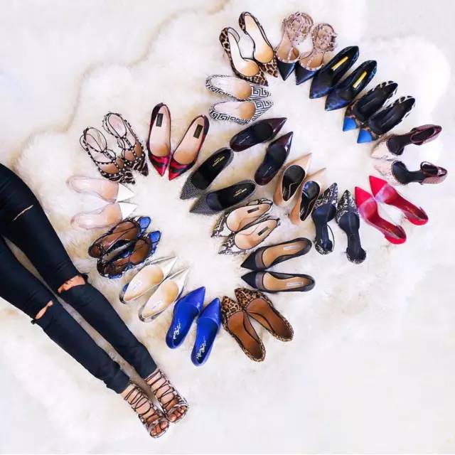 千年蜈蚣EricaHoida都爱的鞋子，竟然是它们……