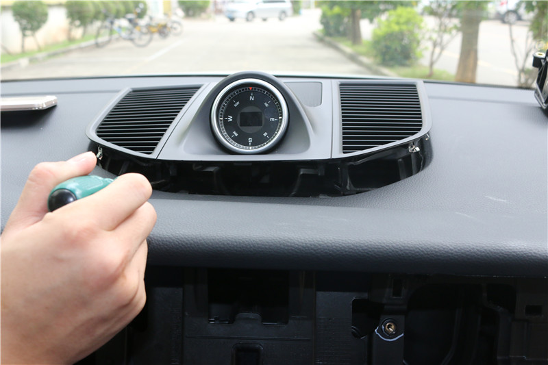 新款保时捷macan导航主机在哪里,2019保时捷macan触摸屏导航功能