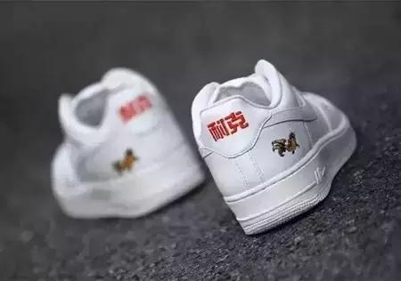 鹿晗张艺兴cp视频,鹿晗和张艺兴都是exo成员吗