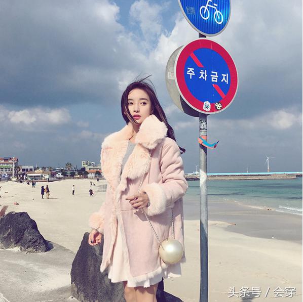 咖啡色皮草外套怎么搭配,皮草外套怎么搭配好看全身