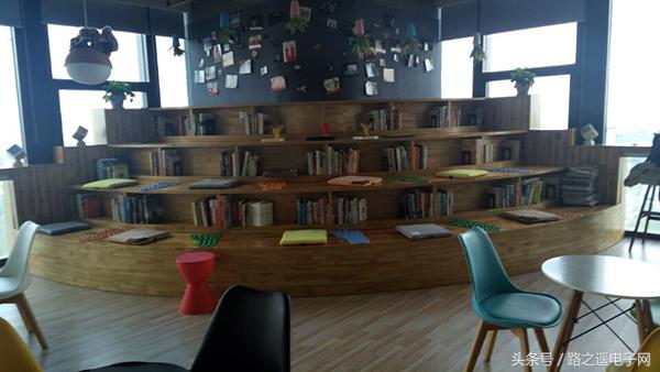 向电商领航者靠拢！路之遥电子网参观ickey、icmoto