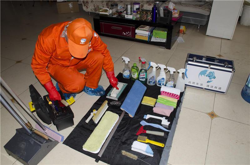 墙上的霉菌斑有危害吗,墙上的霉菌怎么彻底消除