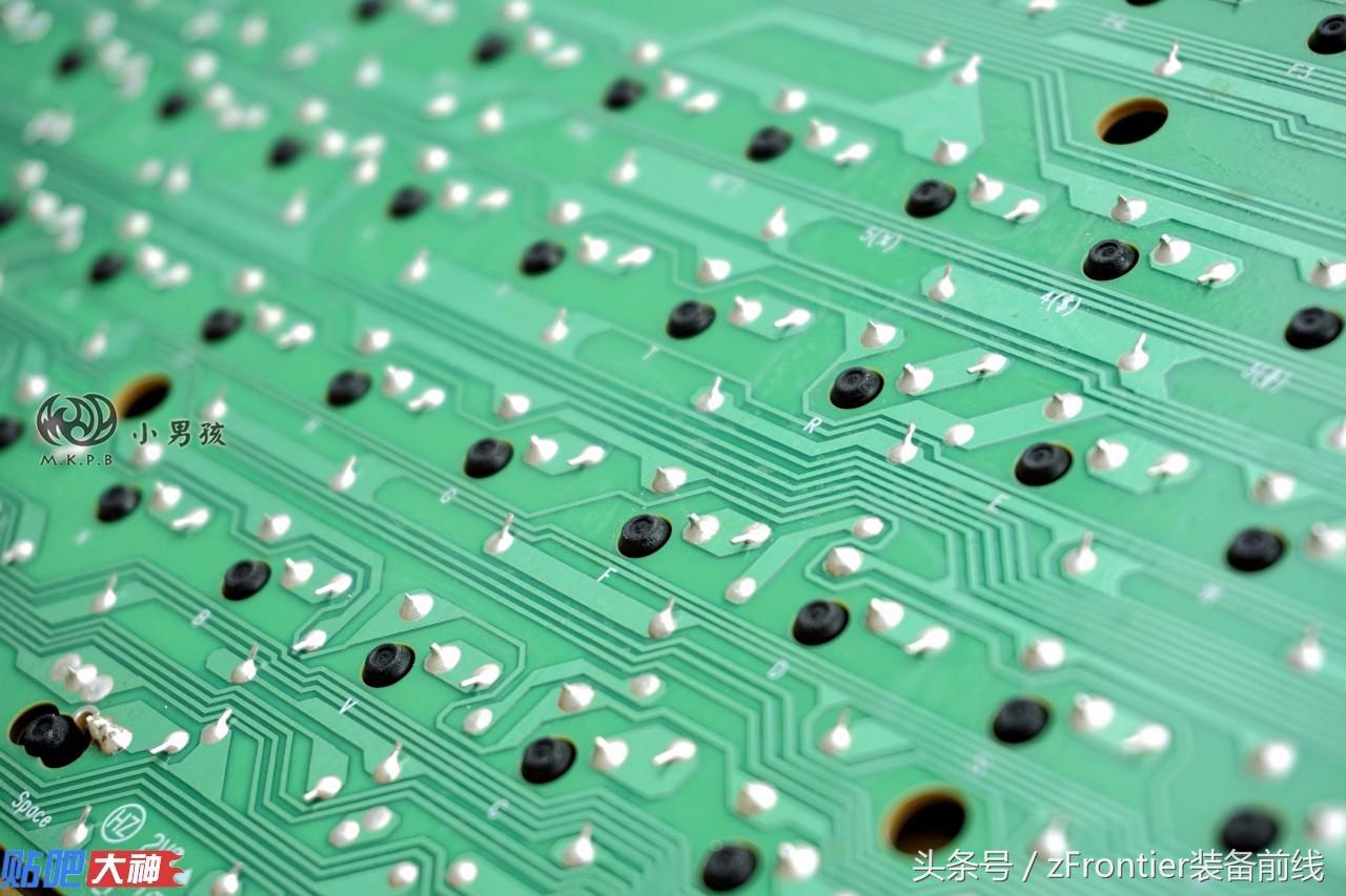 硬糖机械键盘classic评测,雷迦机械键盘评测