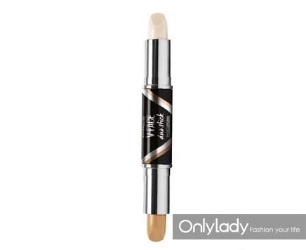 女子花4万块整容把嘴都整歪了,美国女子花76万整容