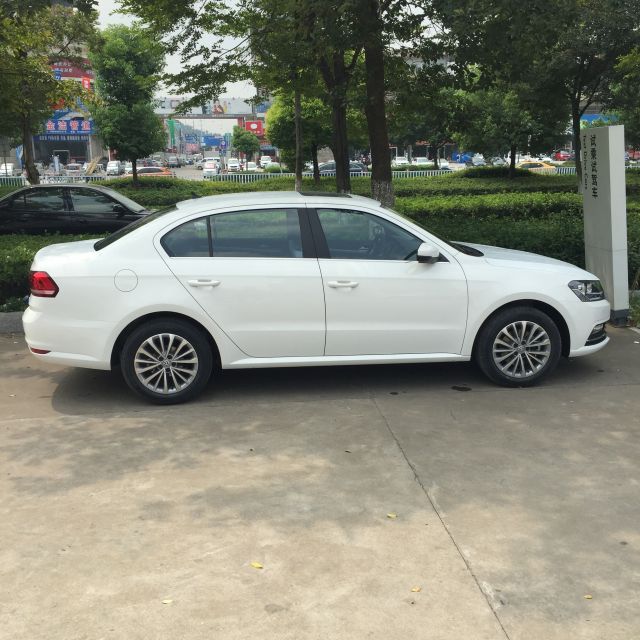 朗逸1.5l五百万经典版提车,朗逸2024款1.5t星空满逸版提车