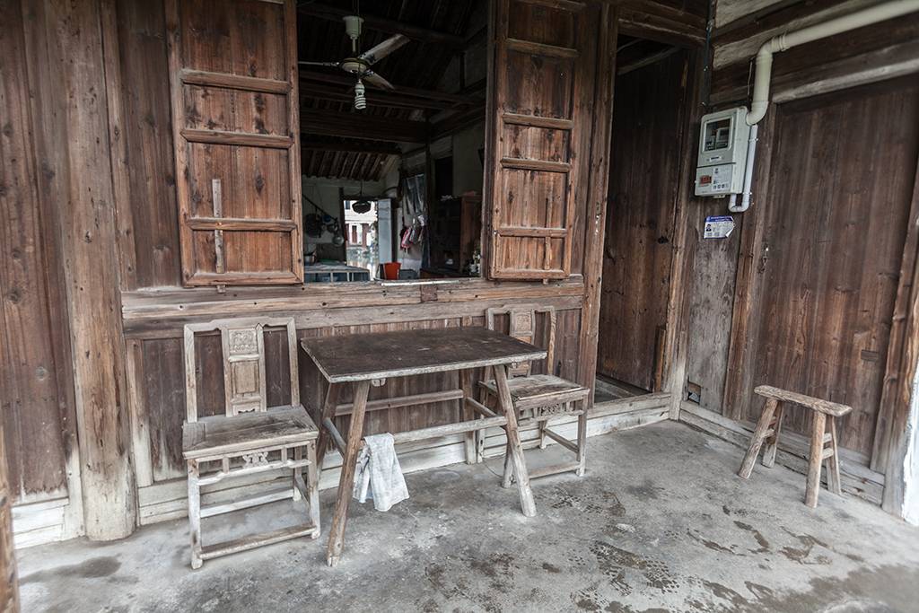 距离杭州仅30公里车程,距离杭州一小时车程的景点