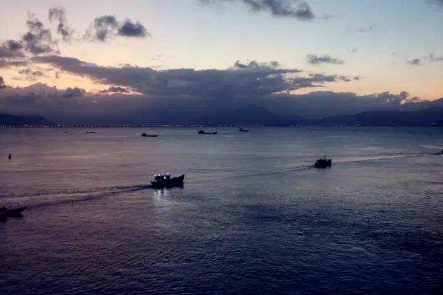 在海上买东西贵吗,在海上可以买什么