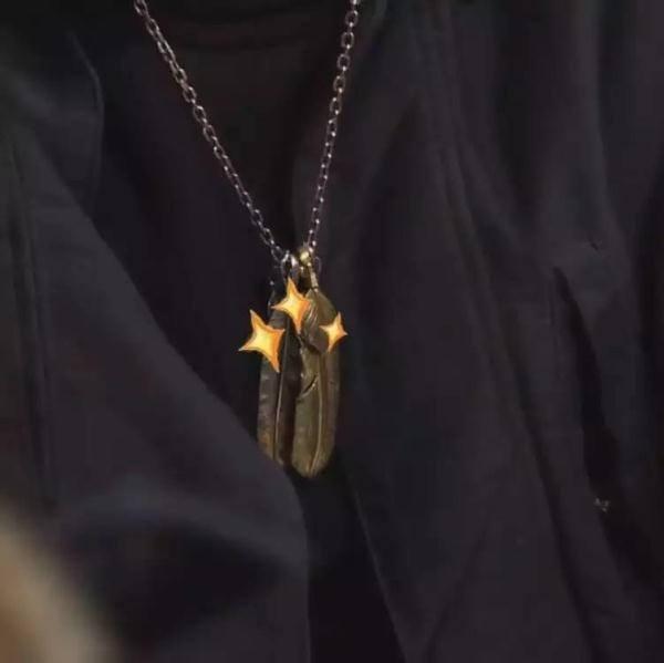 王思聪敢给王可可买这条狗链,看来是决心挑衅整个娱乐圈了