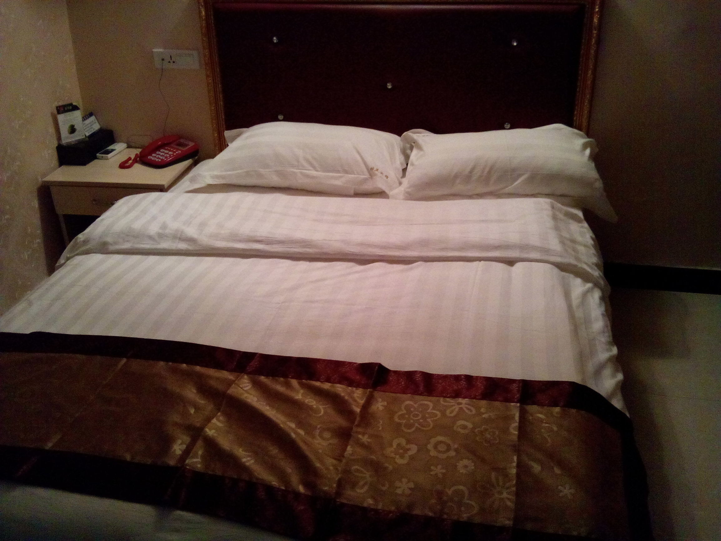 这些藏在市井山林的浪漫酒店，连大明星都要抢着去住！