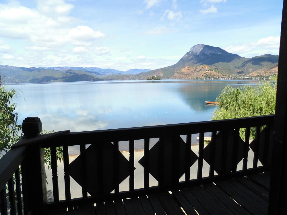 泸沽湖最好的酒店推荐哪家,泸沽湖酒店中高档排名