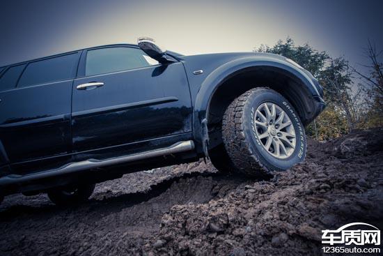 帕杰罗劲畅2022新款五座试驾,2022三菱帕杰罗劲畅试驾视频