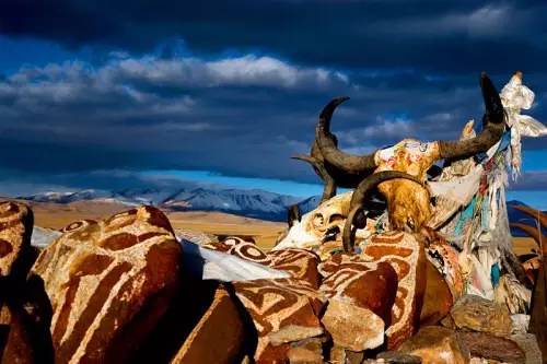 这些旅游纪念品，再心动也不要带回家！尤其是最后一个！