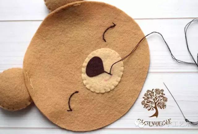 冬天可爱小熊,萌化了的可爱小熊怎么做