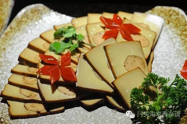 门头沟人吃火锅奔这儿！新开麻辣英雄火锅城所有菜品一律八折！