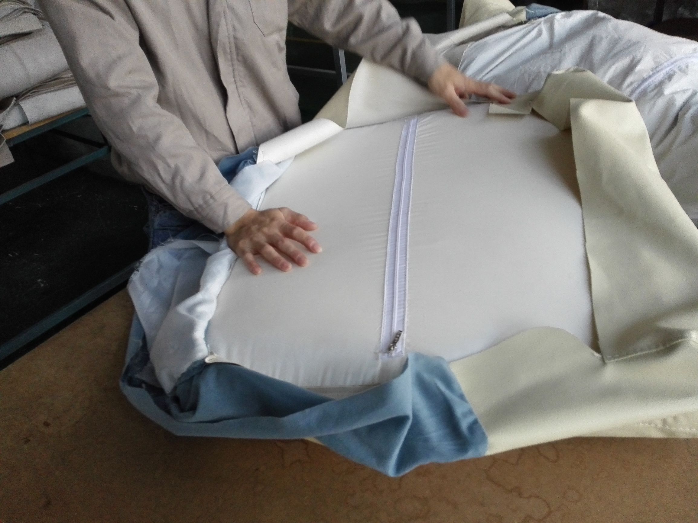 轻奢家具沙发制作过程,沙发制造工艺流程图