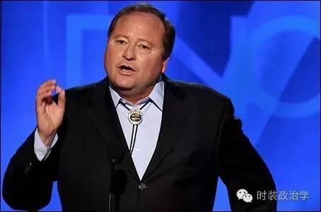 年底大会怎么穿?看美国国会山造型指南6大绝招瞬间提升衣品