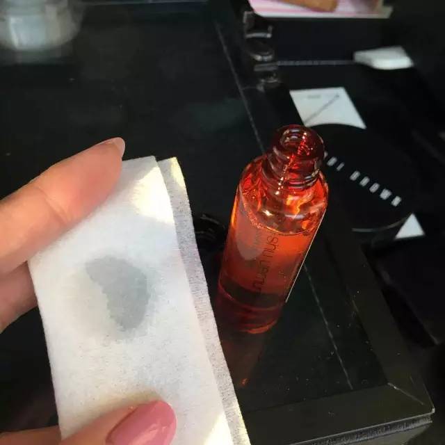 植村秀琥珀臻粹洁颜霜,植村秀琥珀洁颜油全新升级