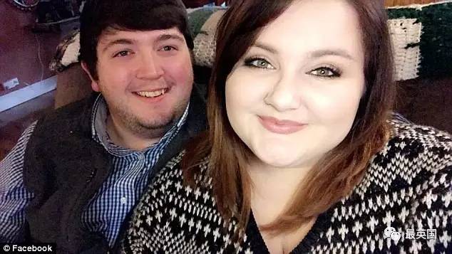 新婚夫妻卖黄金事件,新婚夫妻花8万元