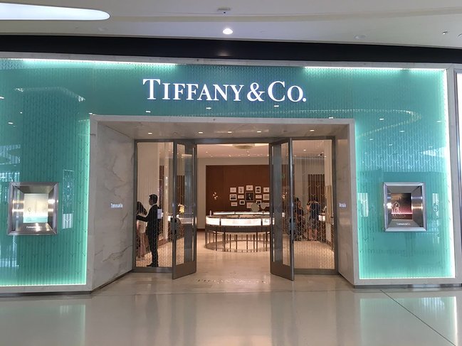 三亚之旅完整视频,三亚之旅珠宝免税店