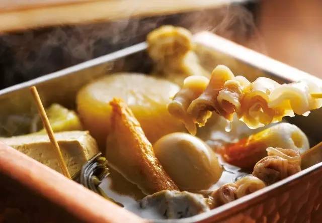 喝葡萄酒要配哪些小吃,葡萄酒搭配小吃做法