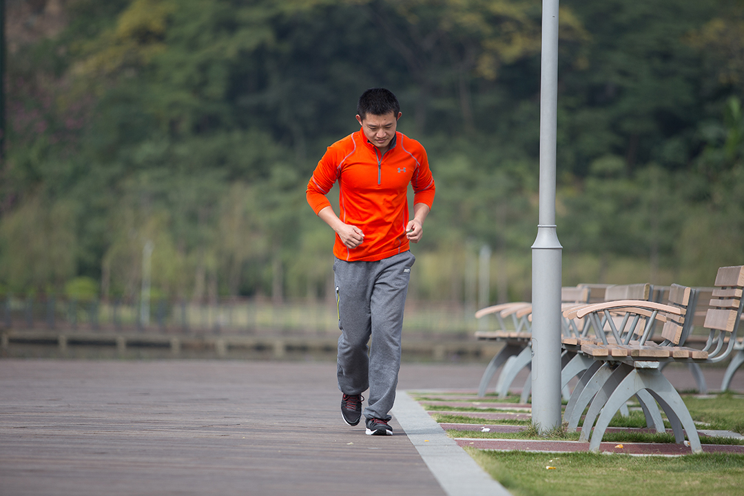 迪卡侬走步鞋推荐,迪卡侬慢跑鞋选择