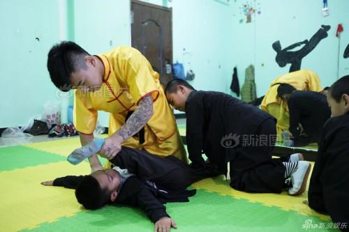 深圳网红直播月入十万,年入百万网红