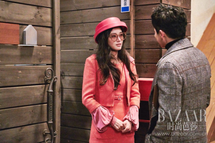 同款裙子腰带显瘦技巧,衣服腰带时尚款怎么穿显瘦