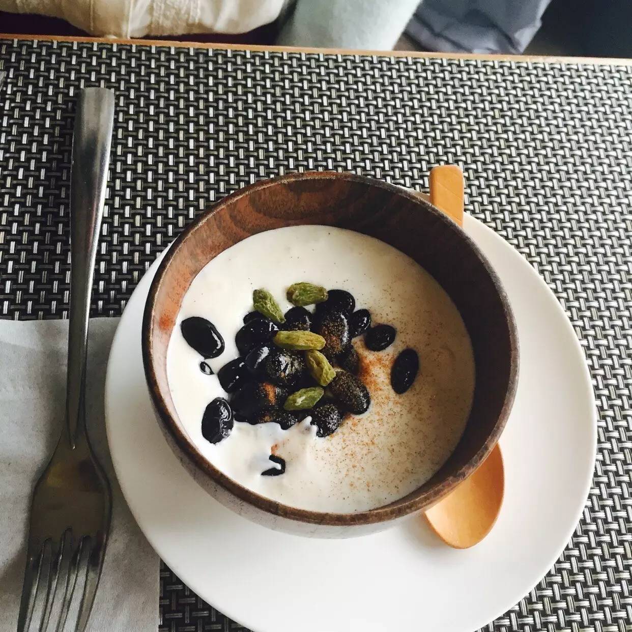 推荐一家很适合情侣约会的餐厅,适合情侣约会的氛围感餐厅