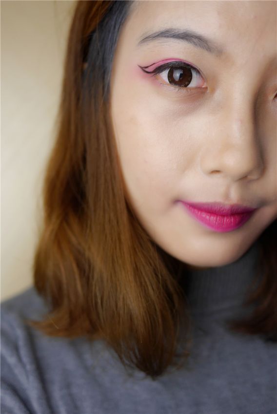 凡茜卸妆油和梦妆卸妆油哪个好,凡茜卸妆油干皮