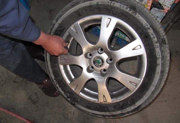 补胎一直在路上,补胎13年