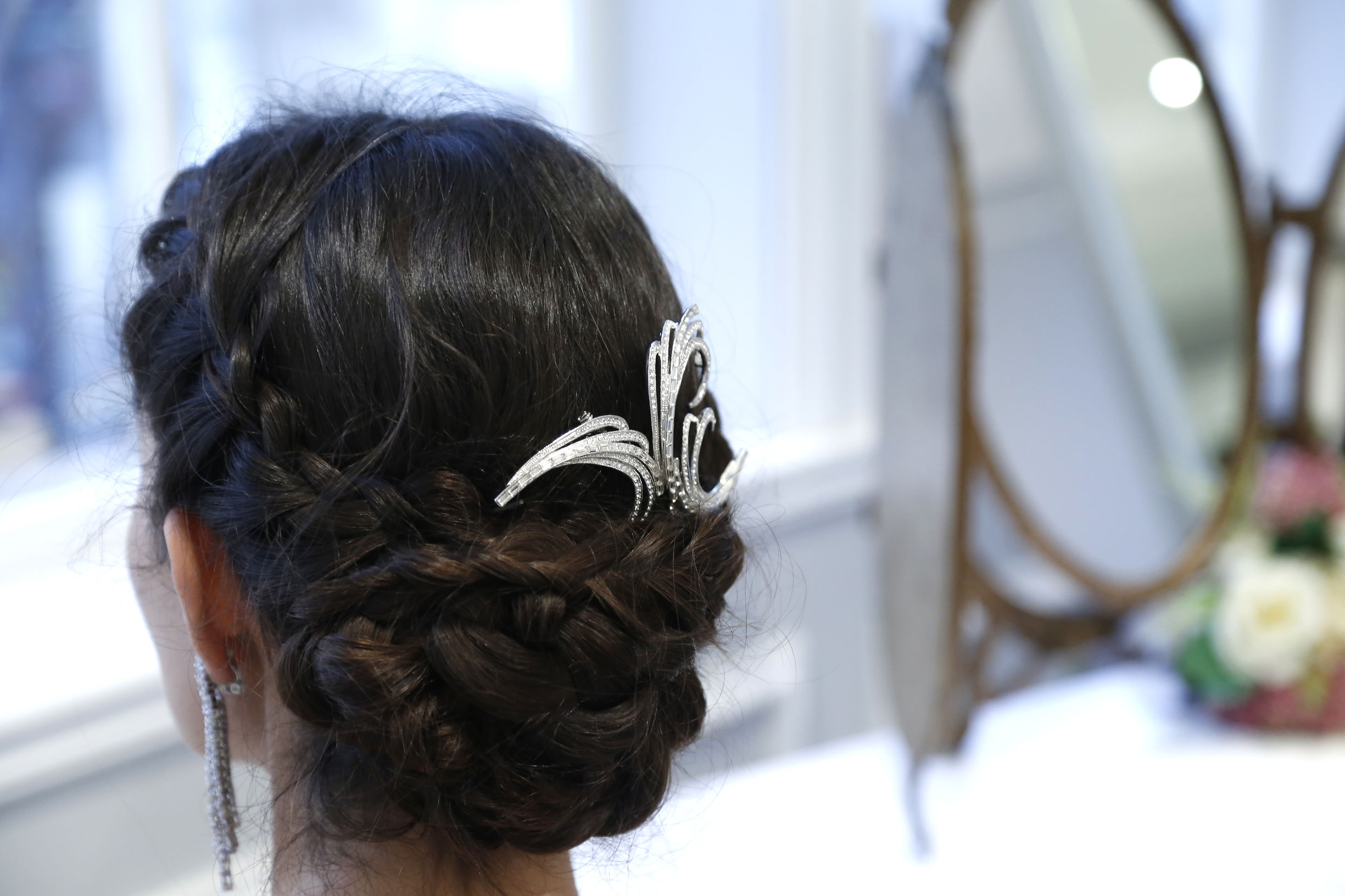 2017波希米亚当道！来自西班牙的绝美婚纱与千颂依也爱的发饰