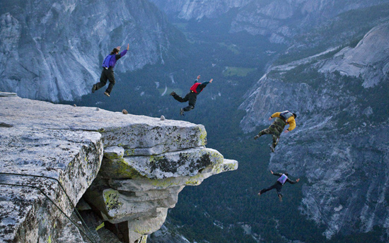 厦门中小企业(创业型公司)如何借助网络营销实现弯道超车!
