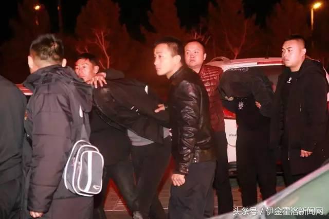 一场映客引发的血案伊旗“12.08”专案组民警凯旋（组图）