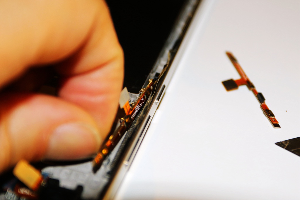 小米手机反复重启更新系统就好了,小米手机一直重启要花多少钱修