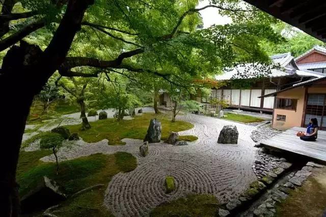 假期游寺庙,假期适合寺庙走走放空自己