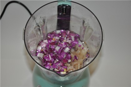 豆浆机做猪皮冻最正宗的做法,豆浆机熬猪皮冻最正确的方法