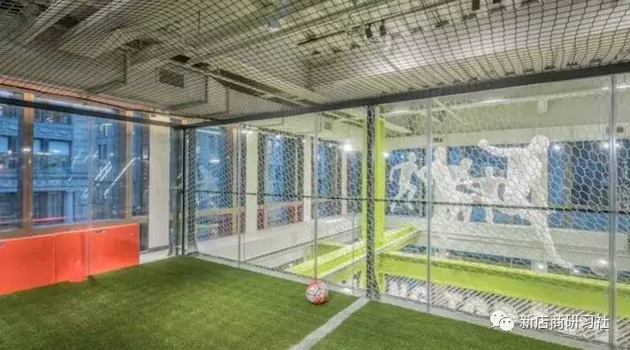 运动品牌也得寻求转型，从零售空间开始着手……