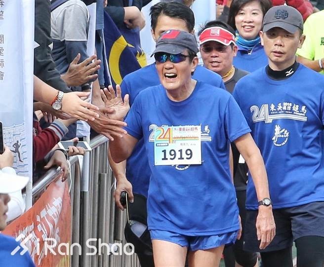 2016瓒呴┈鍐犲啗,瓒呴┈鍐犲啗