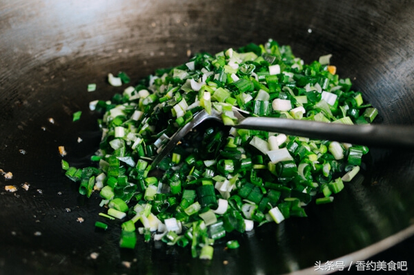 广西芋头糕怎么做好吃又简单,怎样做芋头糕又简单又好吃