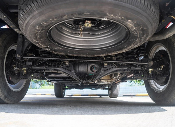 陆风x8究竟怎样,没钱也可以去散散步