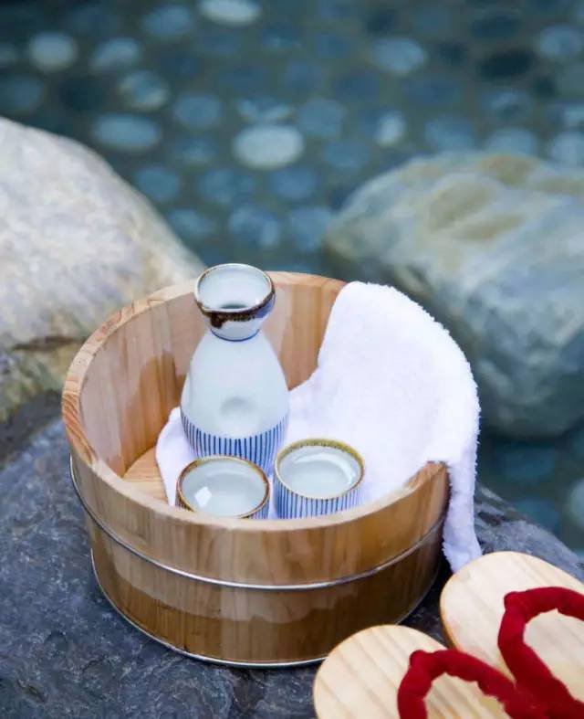 天气那么冷，不如来一“泡”？老司机，带你飞！