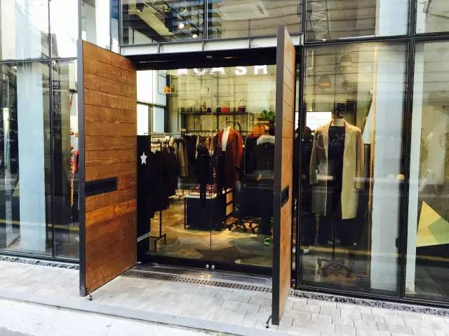 我在首尔摔了一跤,可还是要保持微笑啊——一哥的旅行笔记