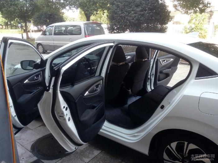 凌派1.8l车主的真实感受,凌派cvt豪华版好开吗