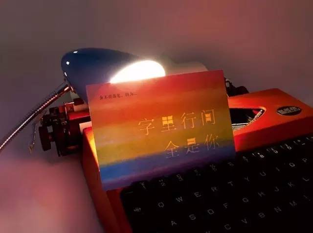 圣诞节送什么小礼物给女友,圣诞节送女友礼物什么最合适