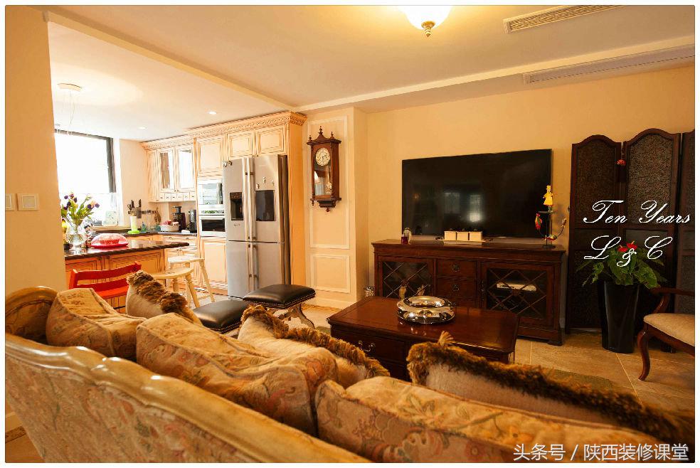 结婚已经十年，十年给老婆的礼物就是这套不大不小的房子