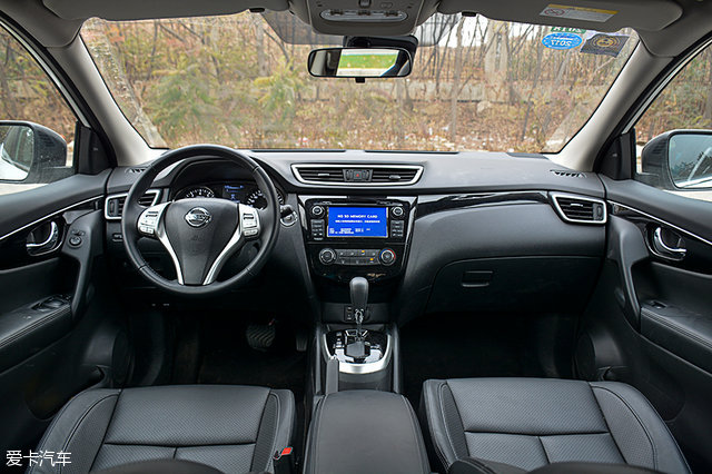 爱卡汽车,逍客经典2.0舒适版上路测试