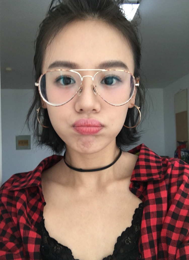 脸长额头高适合什么发型男生,额头高脸圆胖适合什么发型