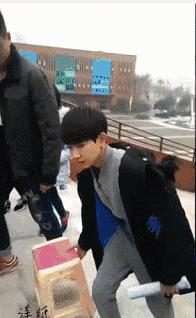 为什么这么多人脱粉tfboys,tfboys为什么这么多人在看