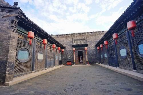 太谷古城一条街离孔祥熙故居多远,太谷孔祥熙故居是钱币博物馆吗